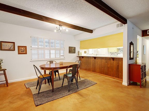 2nd image of 1809 Woodland Ave