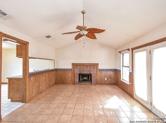 5th image of 5827 Sun Canyon Dr