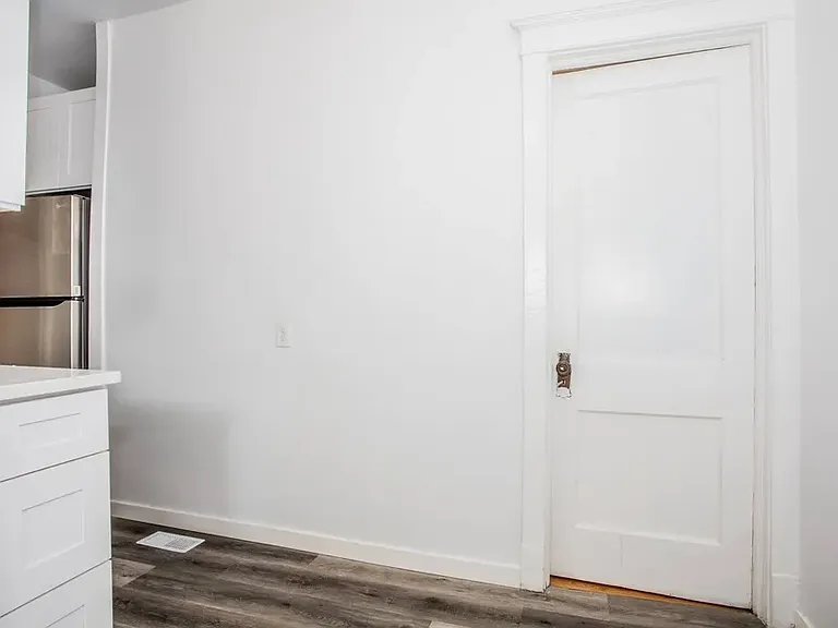 2057 N Albany Ave #1 — Photo 7