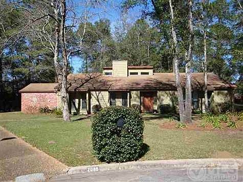 1st image of 2065 Quinn Ct #21