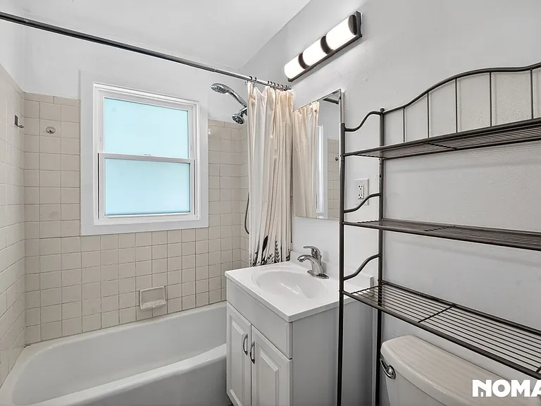 2520 S Knox Ct — Photo 10