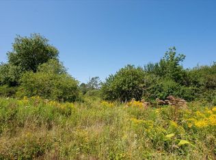 78 Old County Rd, Rockland, ME 04841