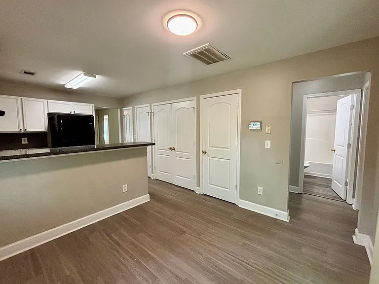 2595 Elliott St NW — Photo 10