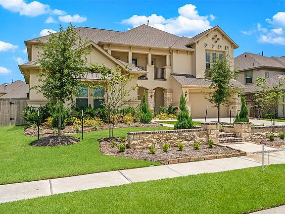 2nd image of 16906 Avion Village Dr
