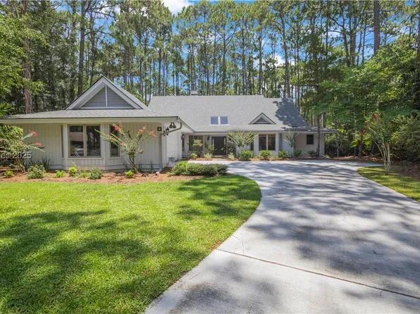 4 Leatherwood Ct, Hilton Head Island, SC 29926