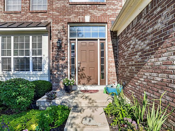 3rd image of 13268 Salamone Way