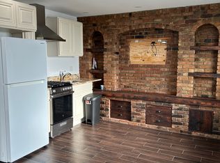 354 Albourne Ave Floor 1, Staten Island, NY 10309