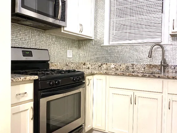 5527 N Palethorp St, Philadelphia, PA 19120