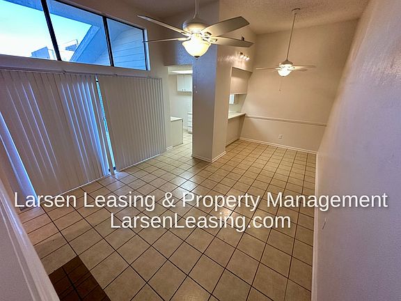 2nd image of 644 Bellaire Dr APT D