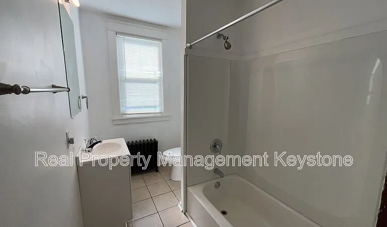 1247 Chartiers Ave #3 — Photo 8