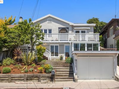 911 San Benito Rd, Berkeley, CA, 94707