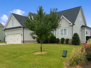 155 Meadow Lake Dr, Youngsville, NC 27596