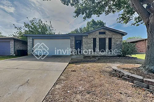 2075 Paint Pony Ln Photo 1