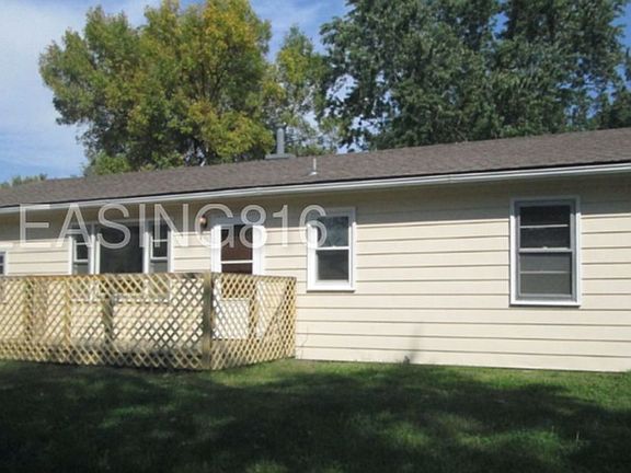 2nd image of 8608 E 116th St