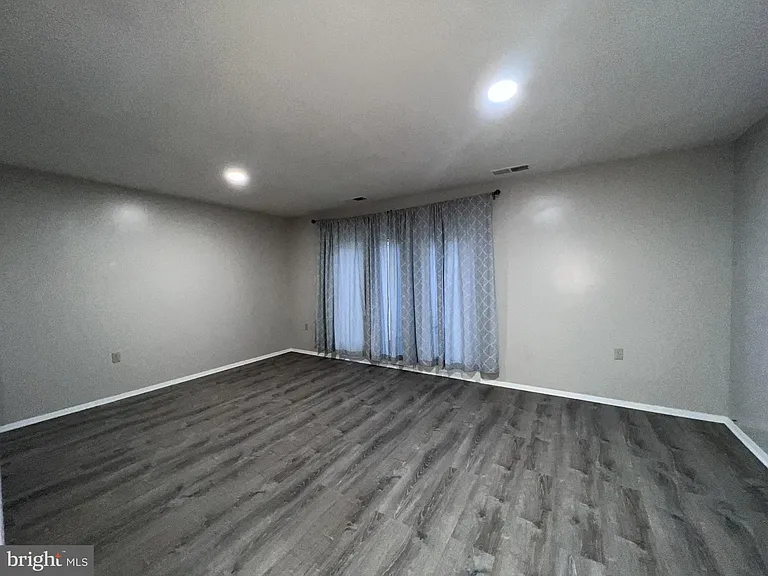 217 Haverhill Rd — Photo 10
