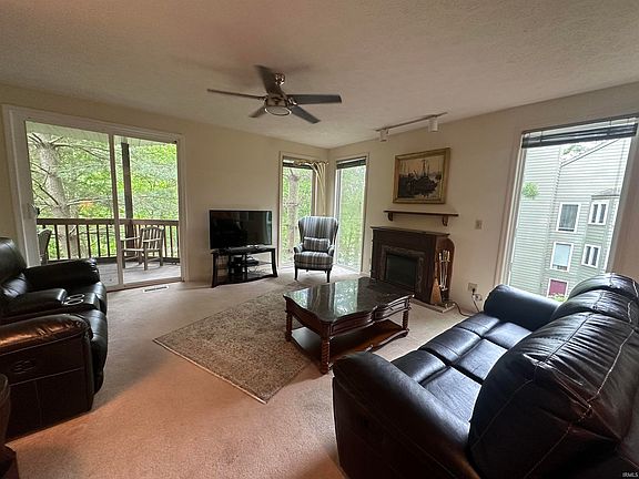 4th image of 9665 S Harbour Pointe Dr #54