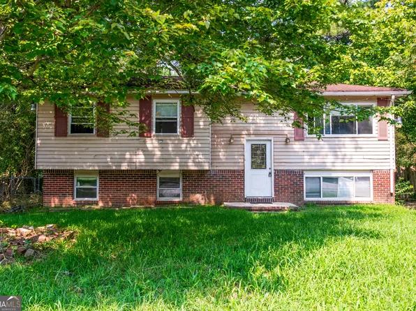 6281 Amherst Dr, Riverdale, GA 30274