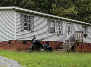 2720 Dallas Dr, Mebane, NC 27302