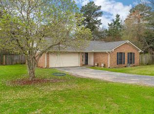 239 Mosley Cir S, Longview, TX 75605
