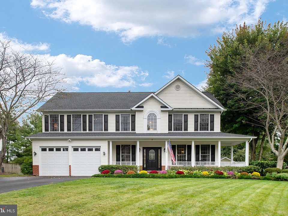 1st image of 6 Pinkerton Ct