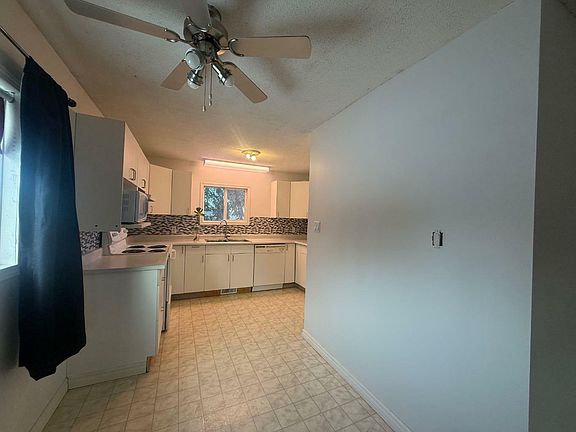 4th image of 5503 Wagoner Cres