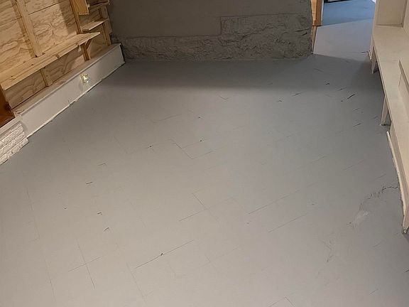 4th image of 145 Woodlawn Rd