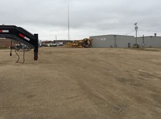 2920 S Broadway, Minot, ND 58701