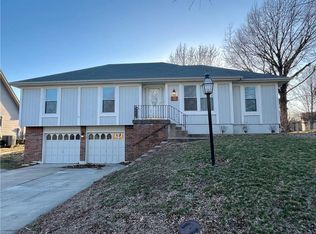 514 SE Wingate St, Lees Summit, MO 64063