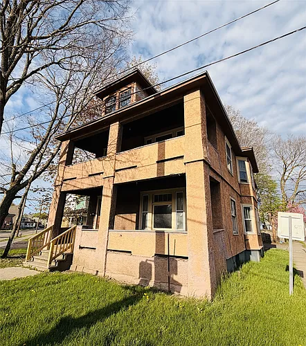 528 Chenango St #1 Photo 1