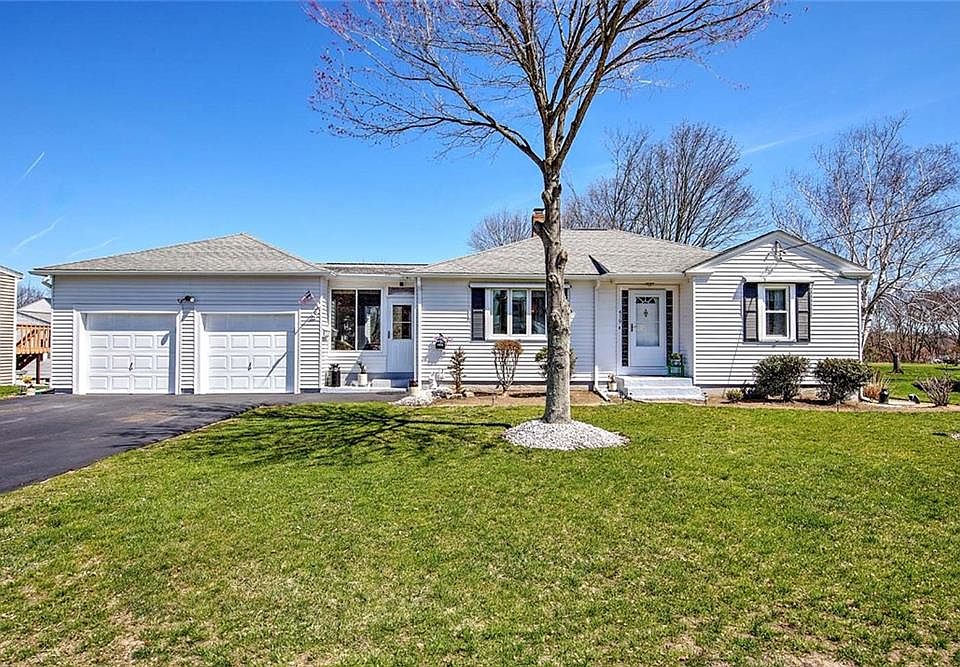 1st image of 419 George Waterman Rd