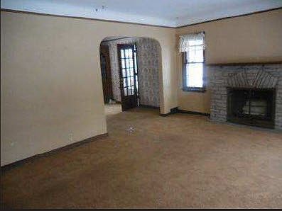 3rd image of 7778 Jackson St NE