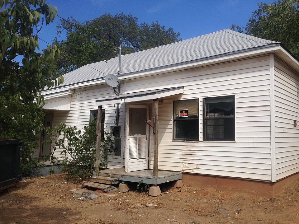 1st image of 1214 NW 1st Ave