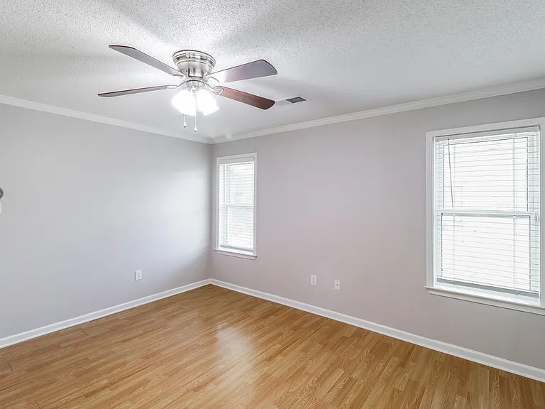 15 Cypress Grove Cv — Photo 11
