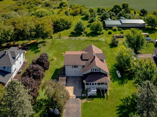 1819 226th St, New Richmond, WI 54017