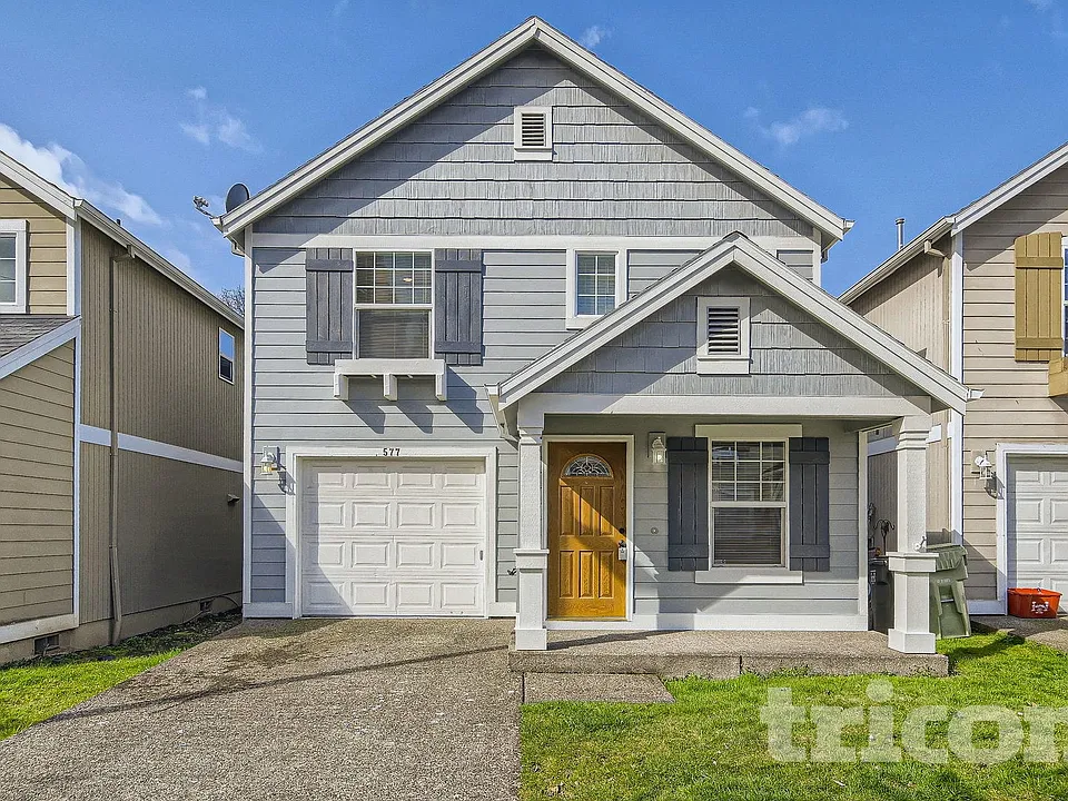 577 SW 207th Ave