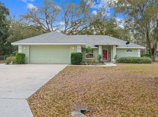 16320 SE 16th Pl, Ocklawaha, FL 32179
