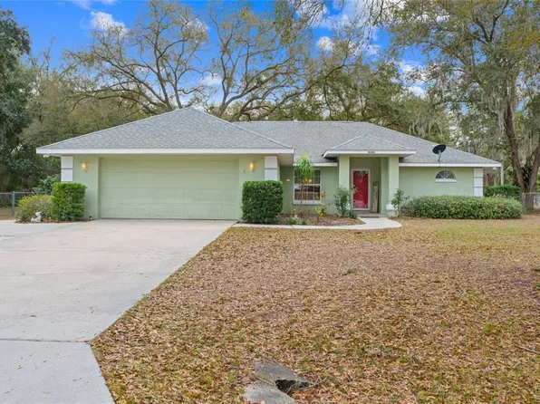 16320 SE 16th Pl, Ocklawaha, FL 32179