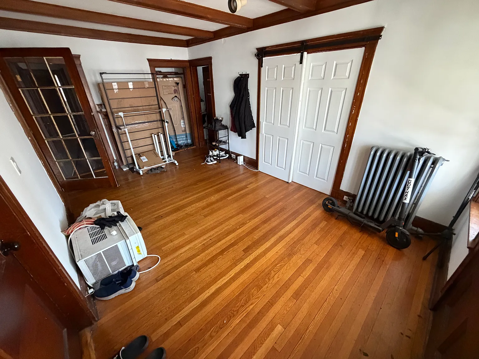 5 bed, 1999 sqft, $5,500 — Photo 4
