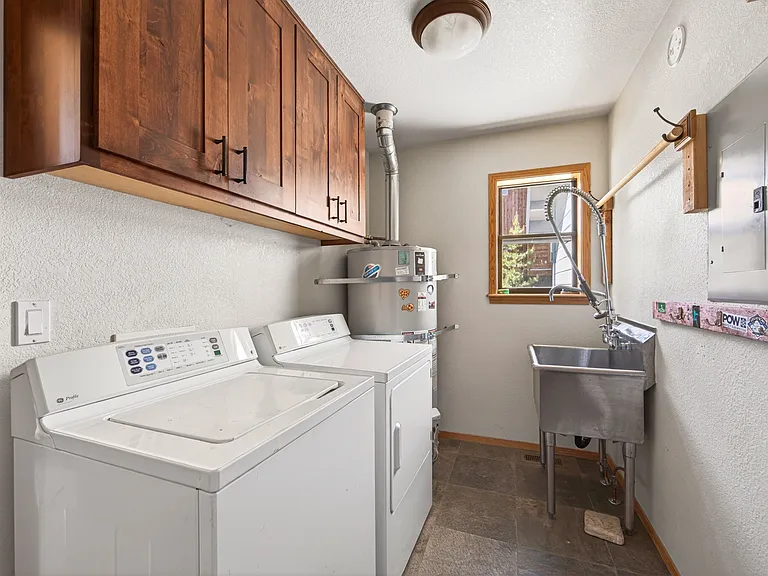 15629 Skislope Way — Photo 36
