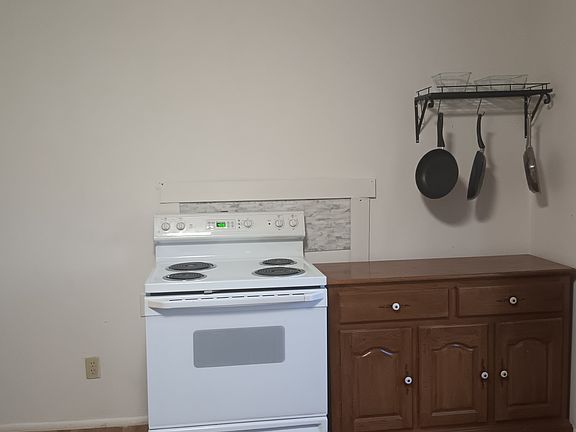 Large Cooking Stove/Oven and Pot Rack
