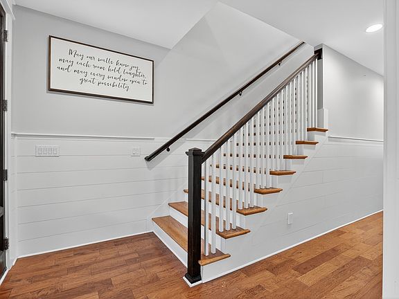 3rd image of 7379 Overbey Rd