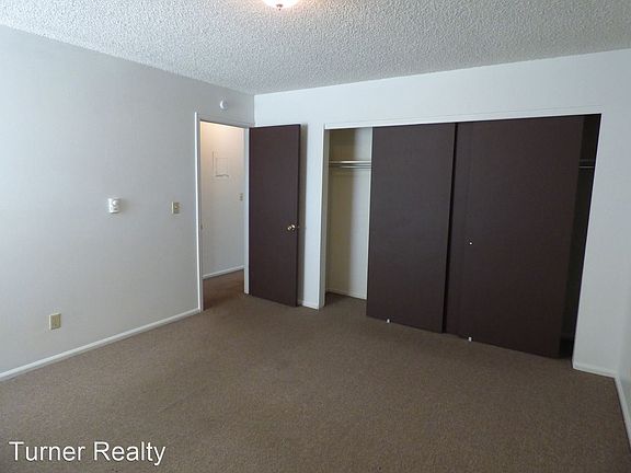 5th image of 2032 Estes Ln #3