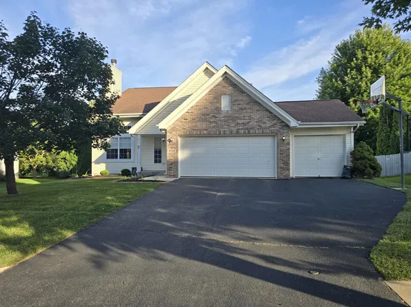 6585 Sonoma Rd, Rockford, IL 61114