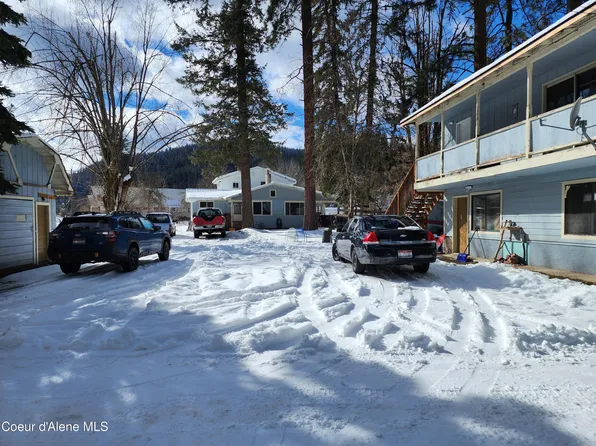 1004 Boylan Ave, Pinehurst, ID 83850