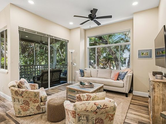 5th image of 1335 Winding Oaks Cir E APT 1007