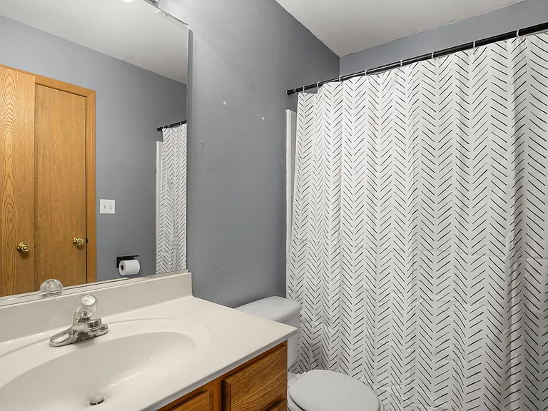 776 Chesterfield Ln — Photo 14