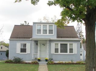 1617 W Barnes Ave, Lansing, MI 48910