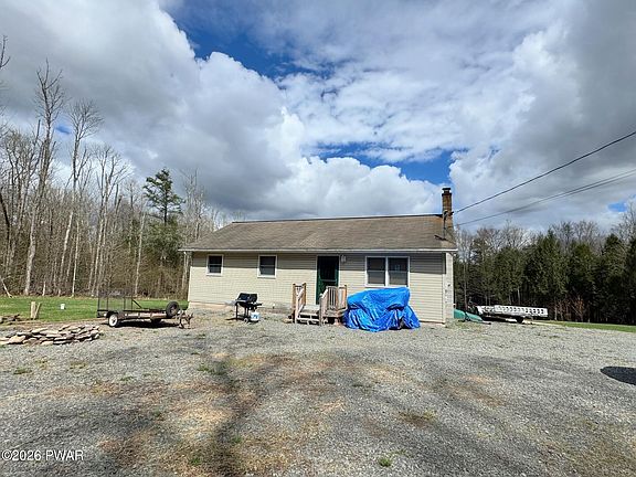 2nd image of 143 Robbs Rd