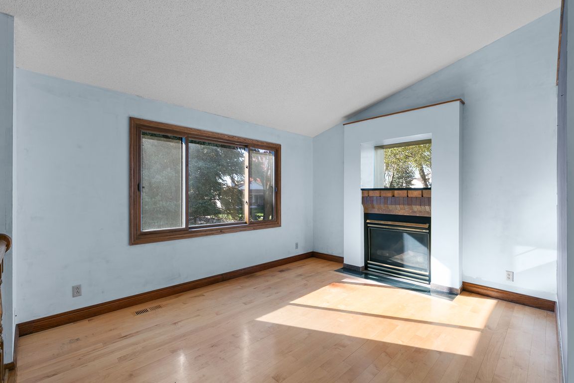 next background image