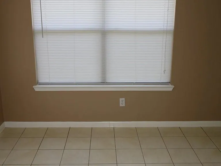 5911 S Brenwood Dr — Photo 10